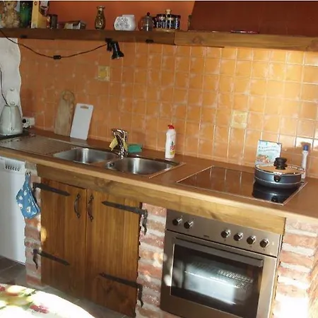 Tuulingu Holiday House * Haeska